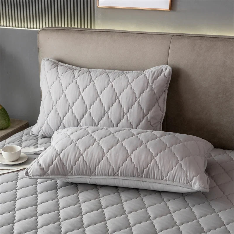 ProtecCushion® – Capa Impermeável para Almofada e Travesseiro