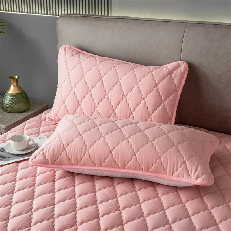 ProtecCushion® – Capa Impermeável para Almofada e Travesseiro