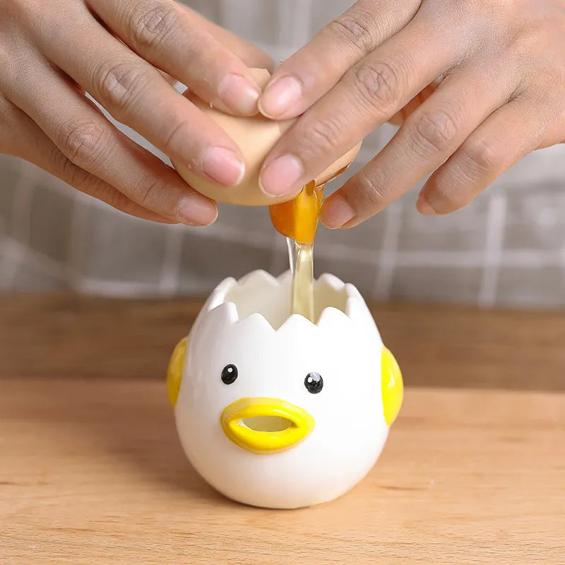 EggChick® – Separador de Gemas e Claras em Cerâmica com Design Criativo