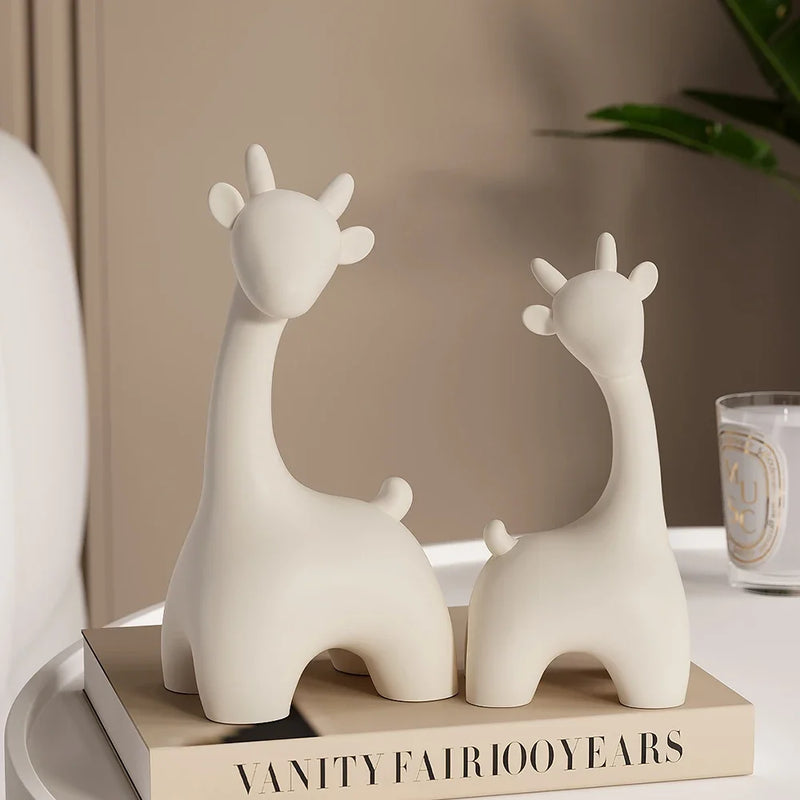 MiniGiraffe® - Escultura Decorativa  – Estilo Moderno, Elegância para Casa e Escritório