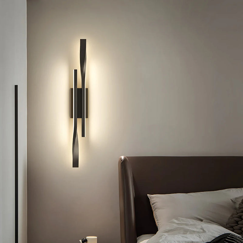 LumaStrip – Lâmpada de Parede Longa, Moderna e Elegante para Quarto e Sala
