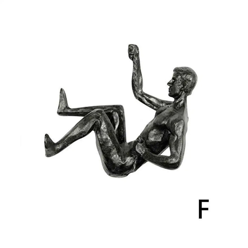 Ascend® – Escultura Decorativa de Atleta Escalador em Resina